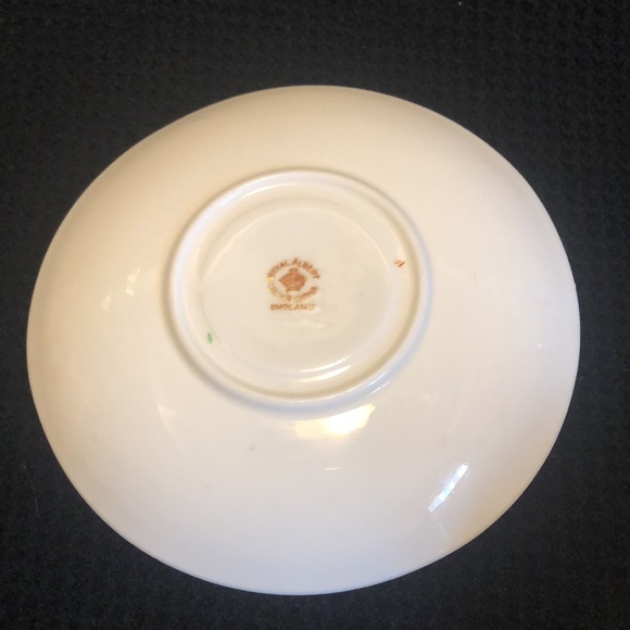 Royal Albert Imari vintage teacup & saucer T.C.W Crown China. 1920’s - Picture 5 of 8